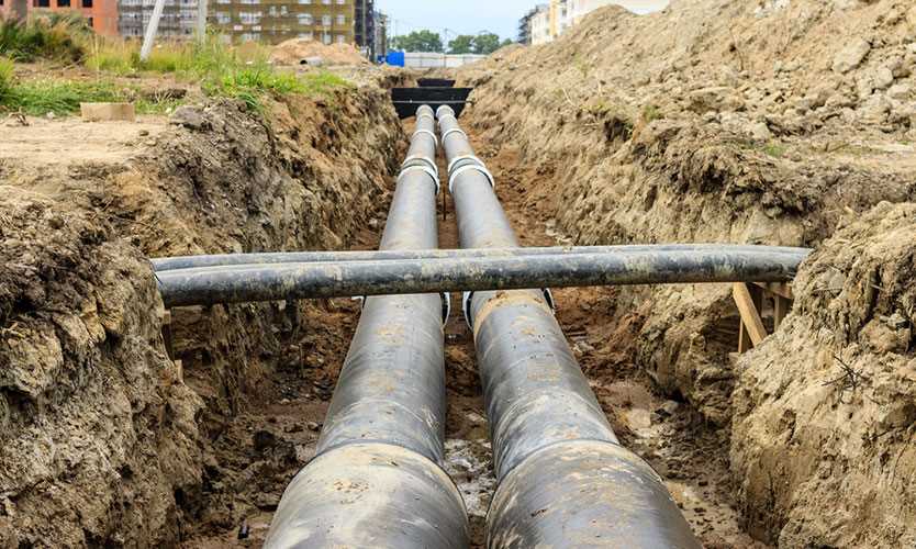 Pipe installation trench