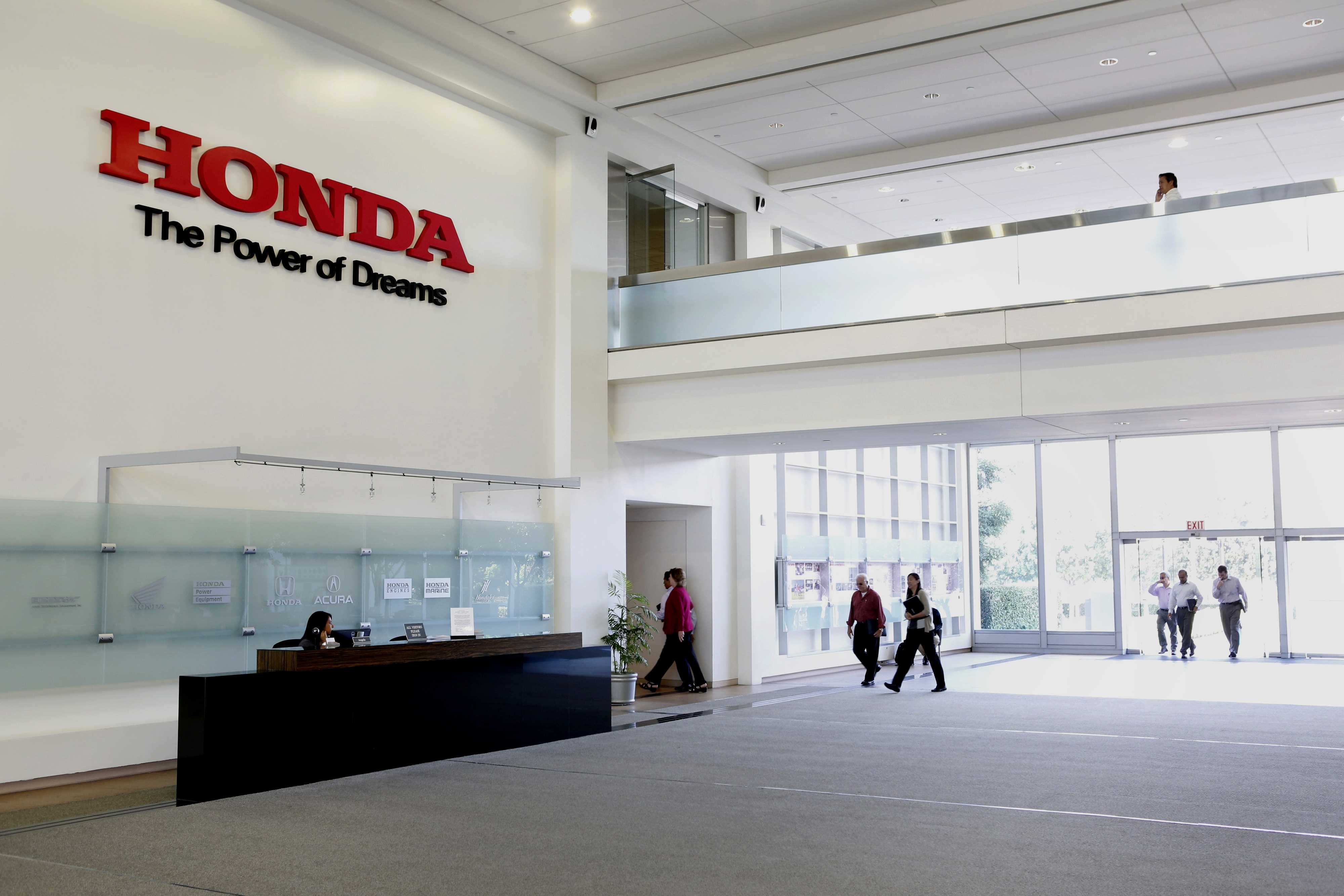 American Honda closing U.S. defined benefit plan in 2014 Business