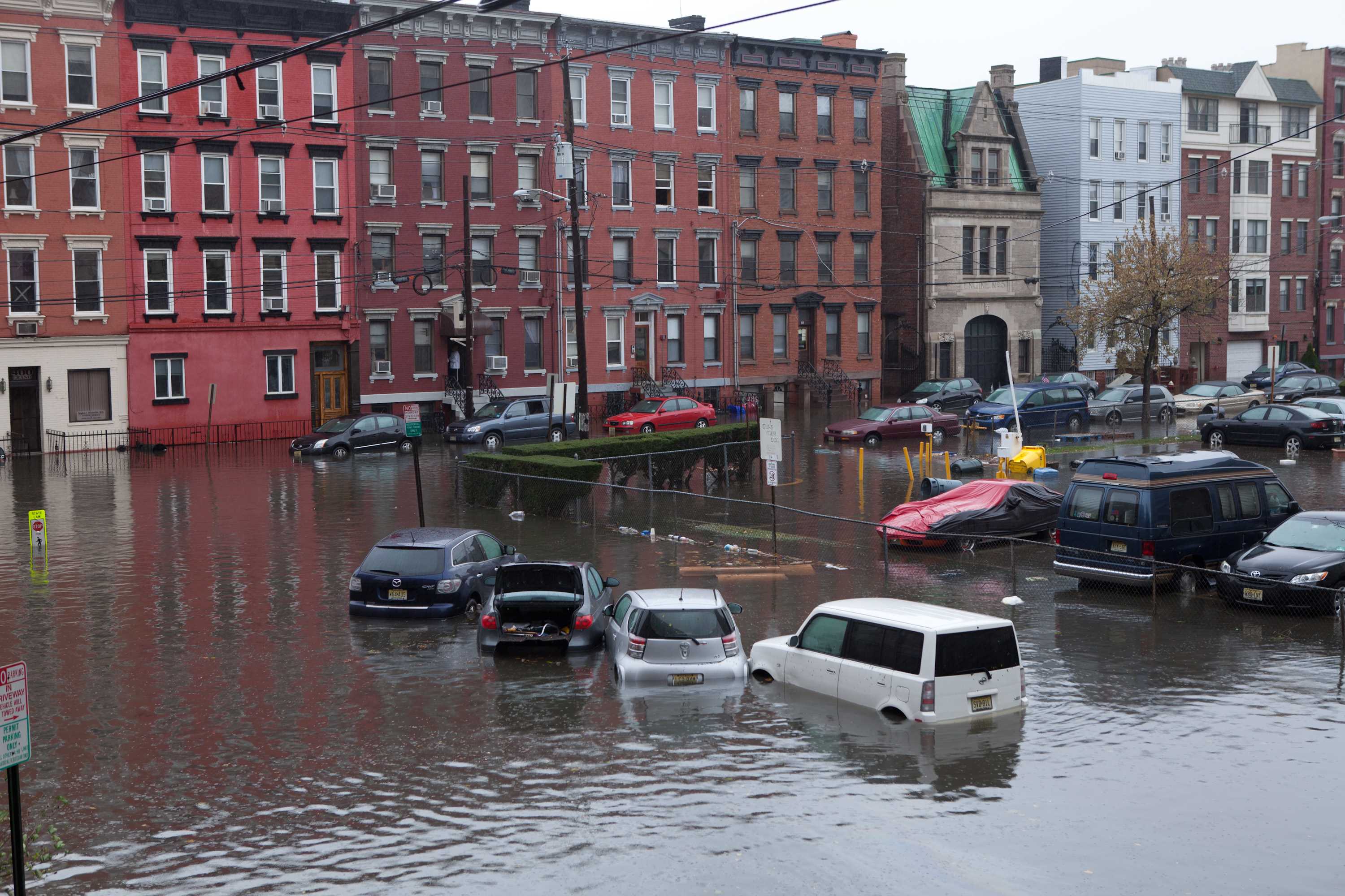 Superstorm Sandy highlights unexpected risks for insurers: S&P