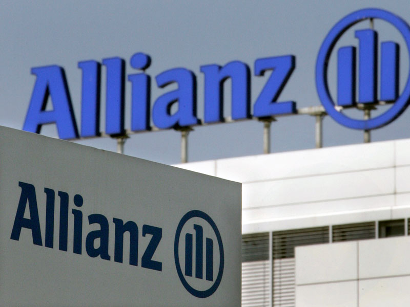 Allianz earnings down ahead of strategy review