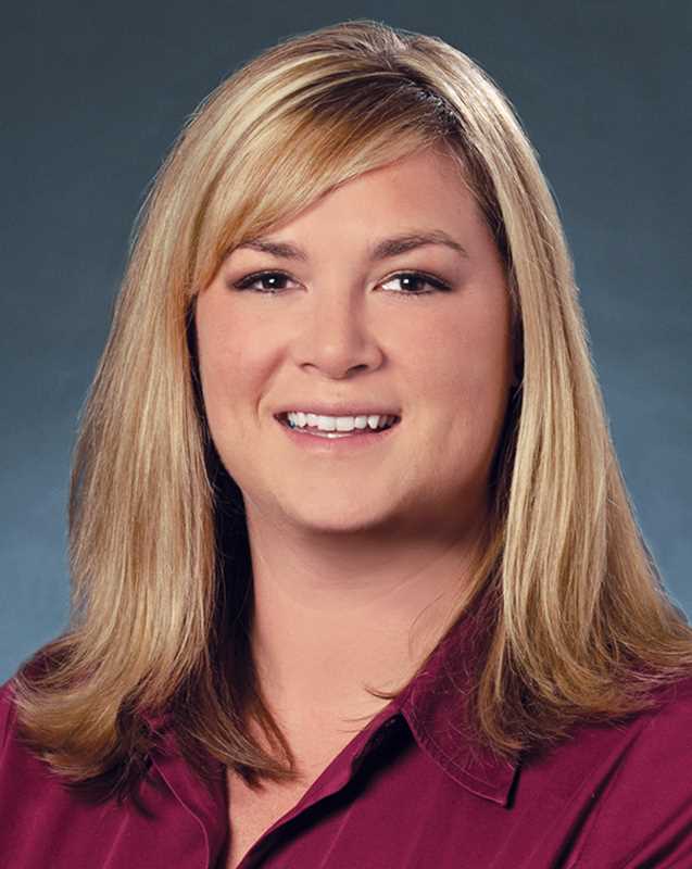 2015 40 Under 40 Broker Awards Lindsey Maguire Business Insurance